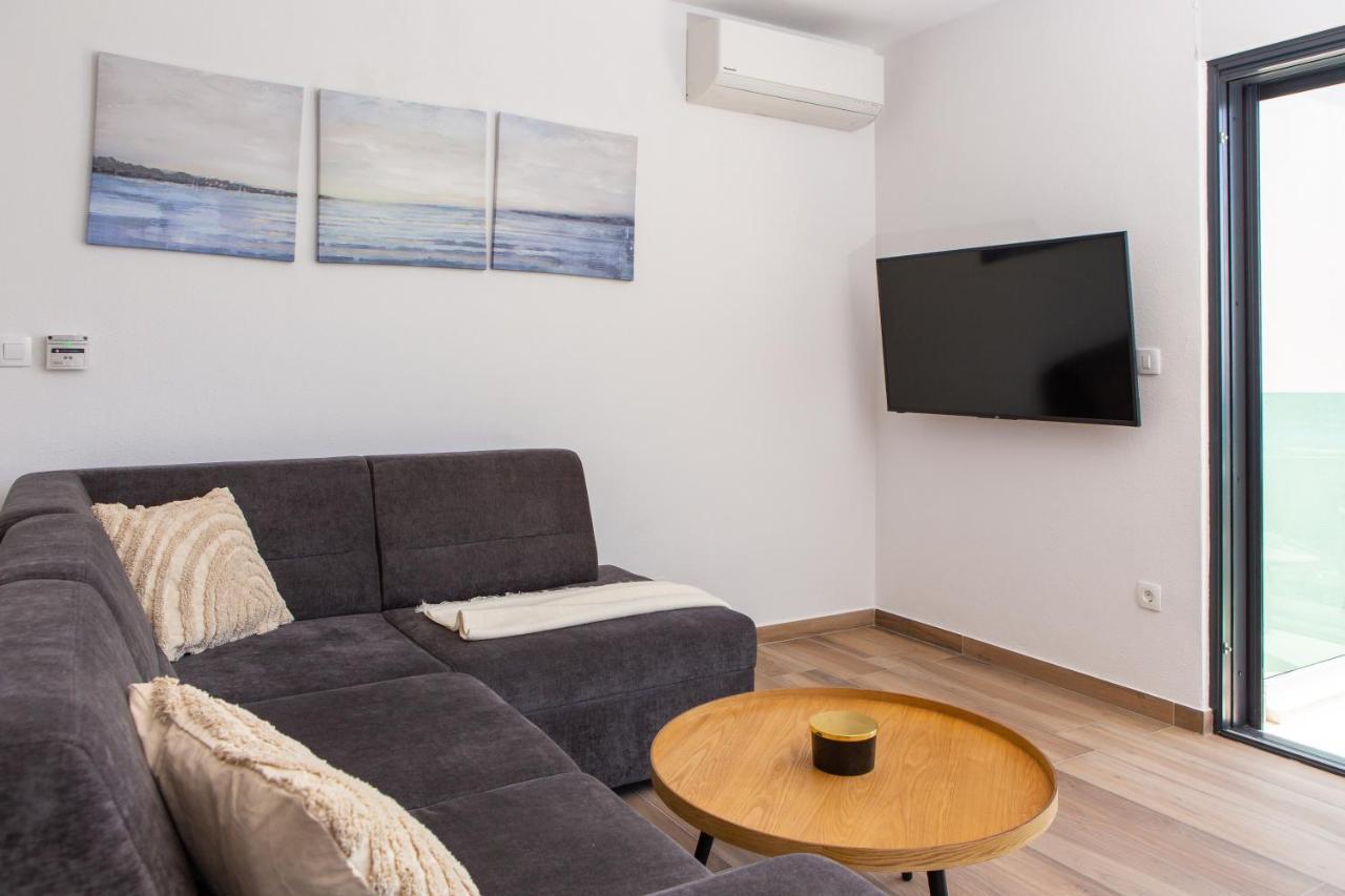 Sun Resort Apartments Zecevo Luaran gambar