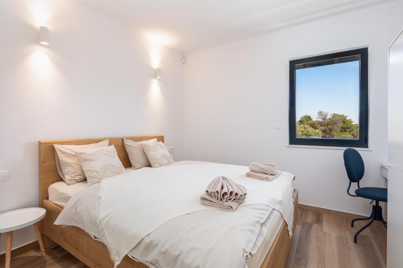 Sun Resort Apartments Zecevo Luaran gambar