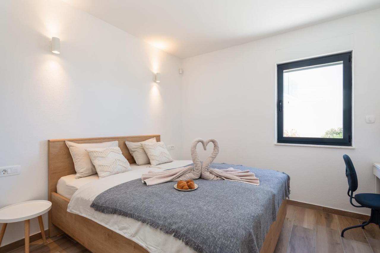 Sun Resort Apartments Zecevo Luaran gambar