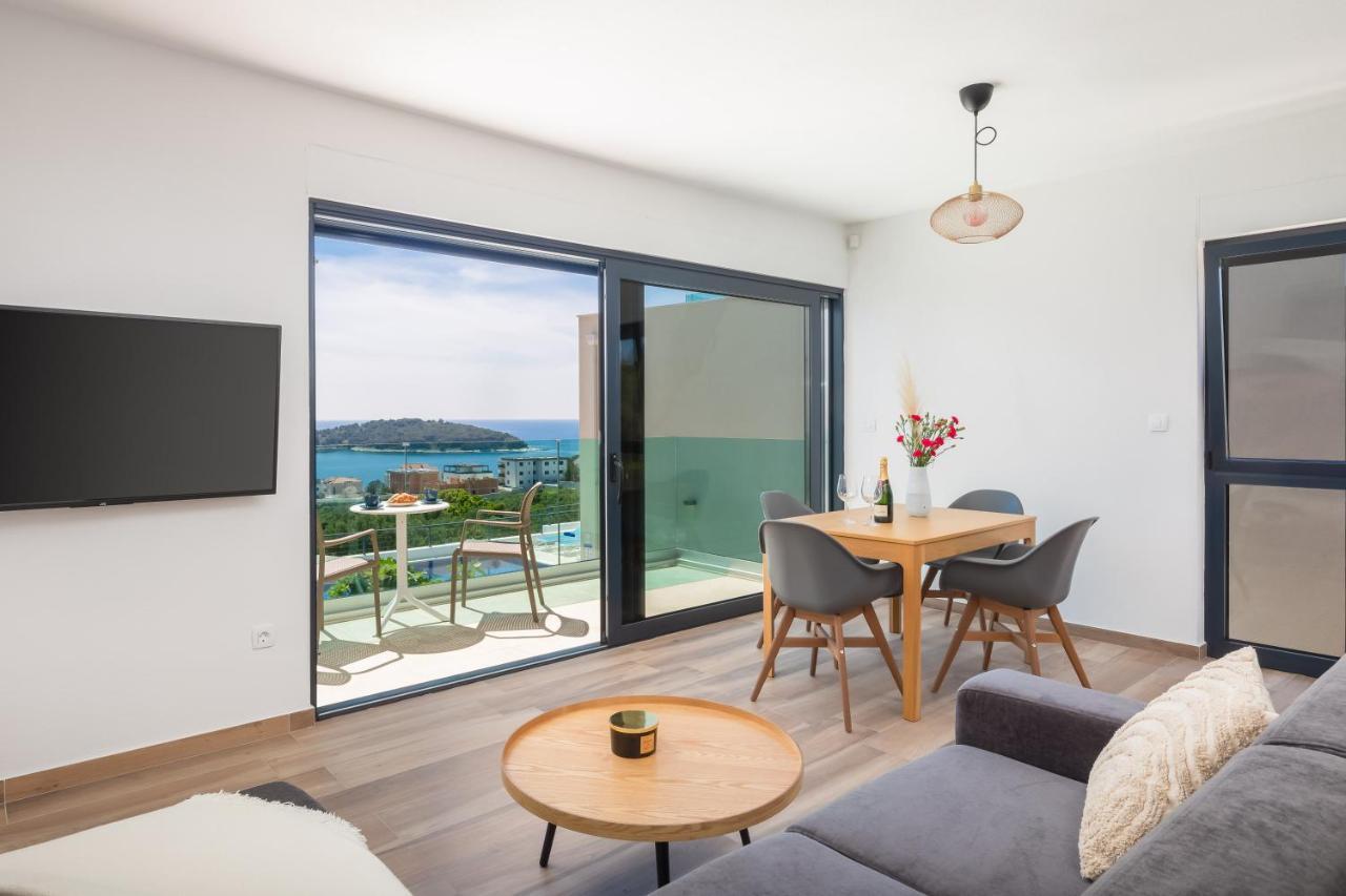 Sun Resort Apartments Zecevo Luaran gambar