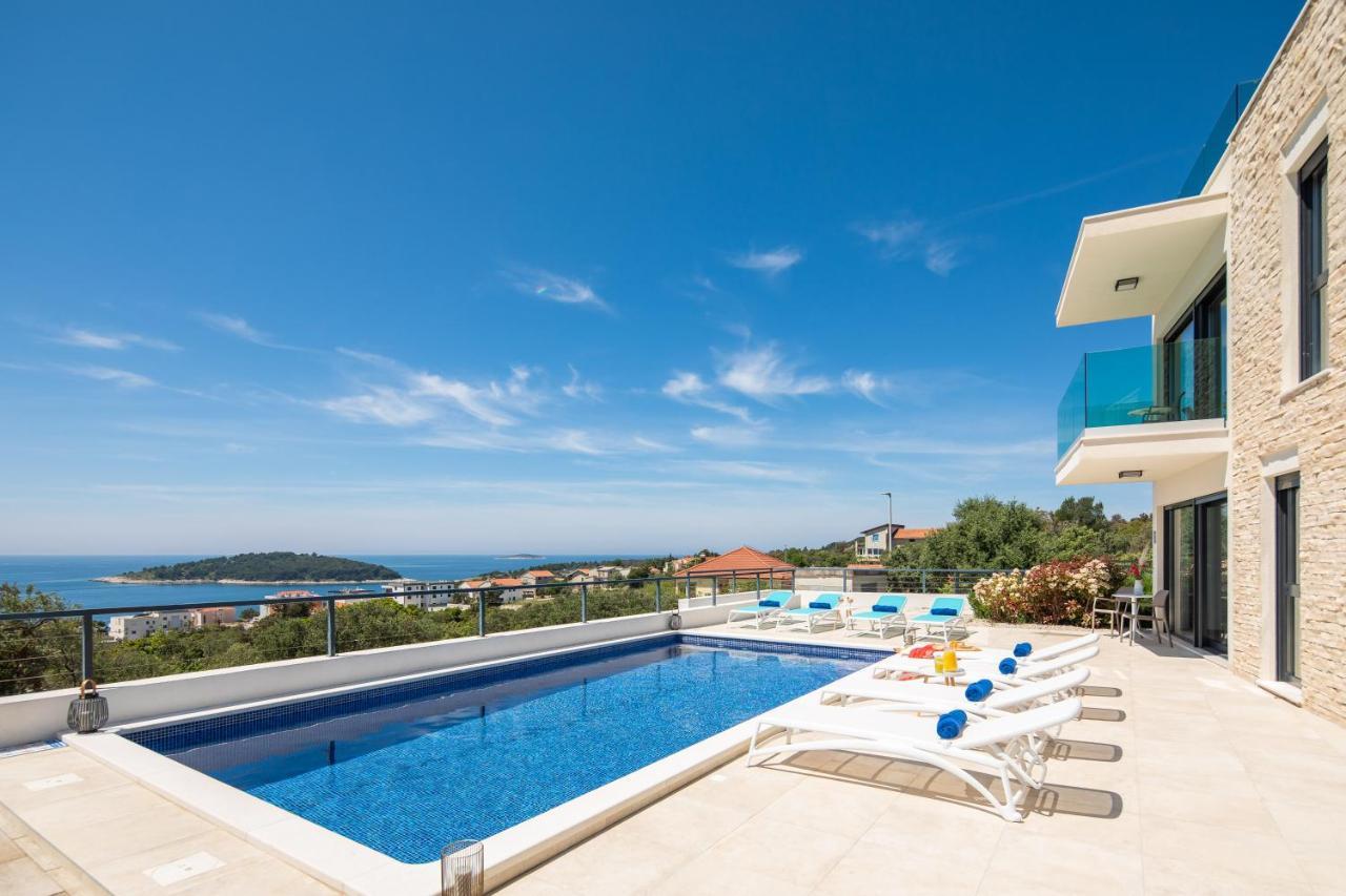 Sun Resort Apartments Zecevo Luaran gambar