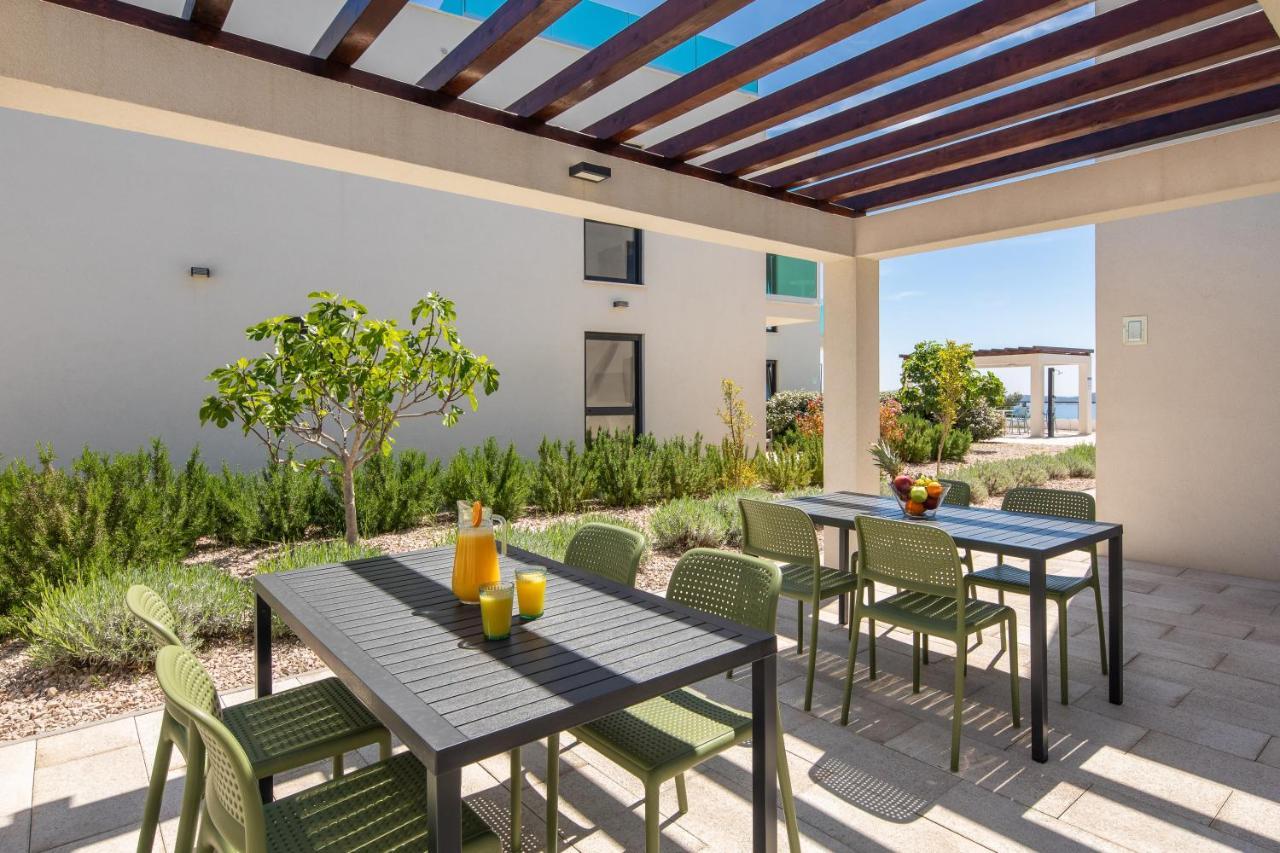 Sun Resort Apartments Zecevo Luaran gambar